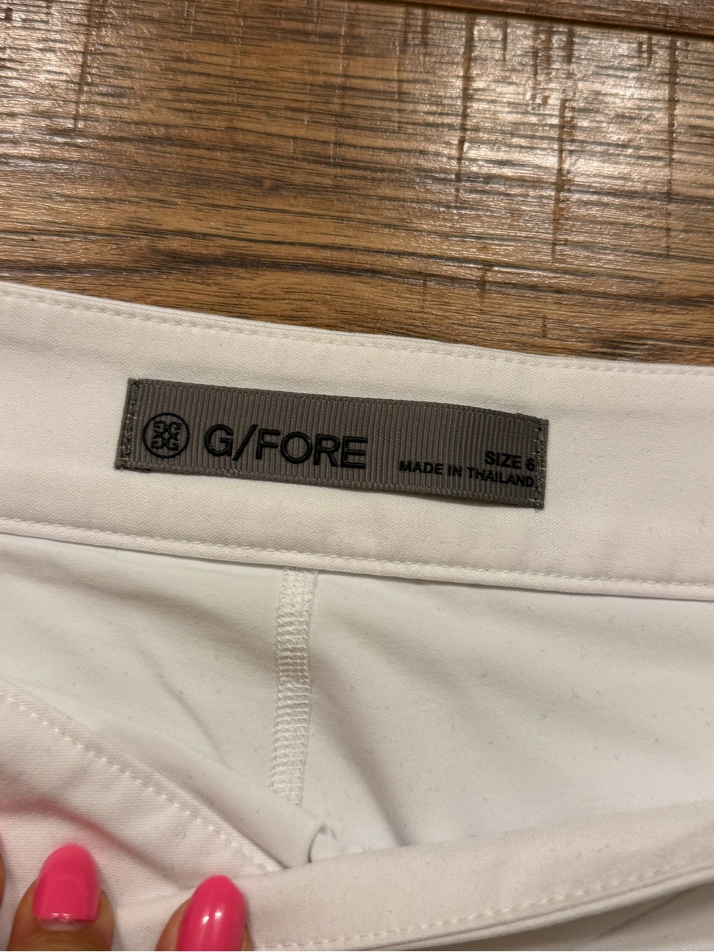 G/FORE White Skort with Pink & Fuchsia Side Panel - Picture 2 of 2